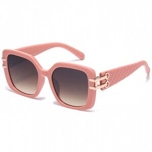 Elegant Coral Square Sunglasses